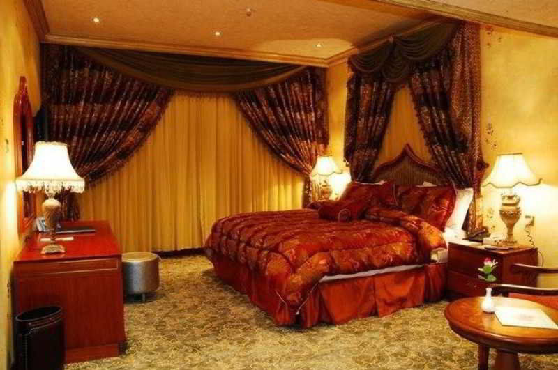 Dhahran International Hotel Exterior foto